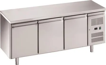 Chefsrange RC3H 3 Door Fridge Counter With Castors