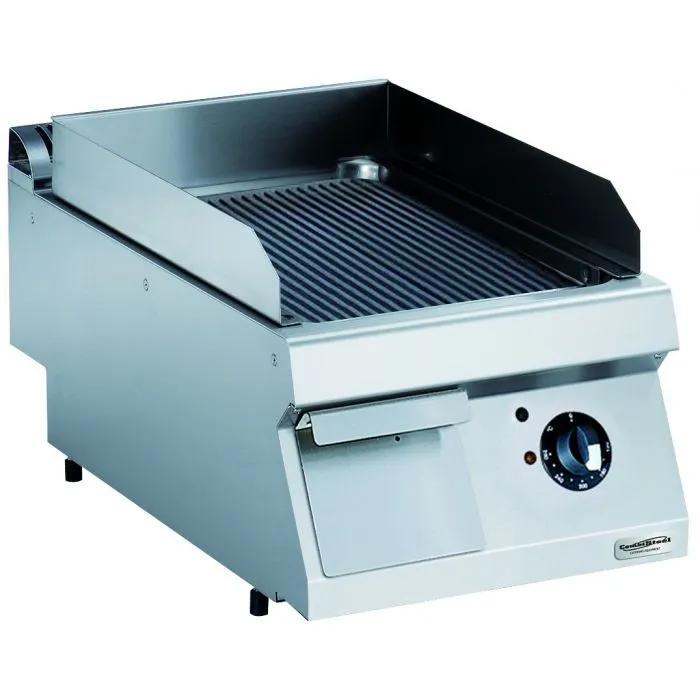 CombiSteel Pro 700 Electric Fry Top RIBBED/Chrome Smooth