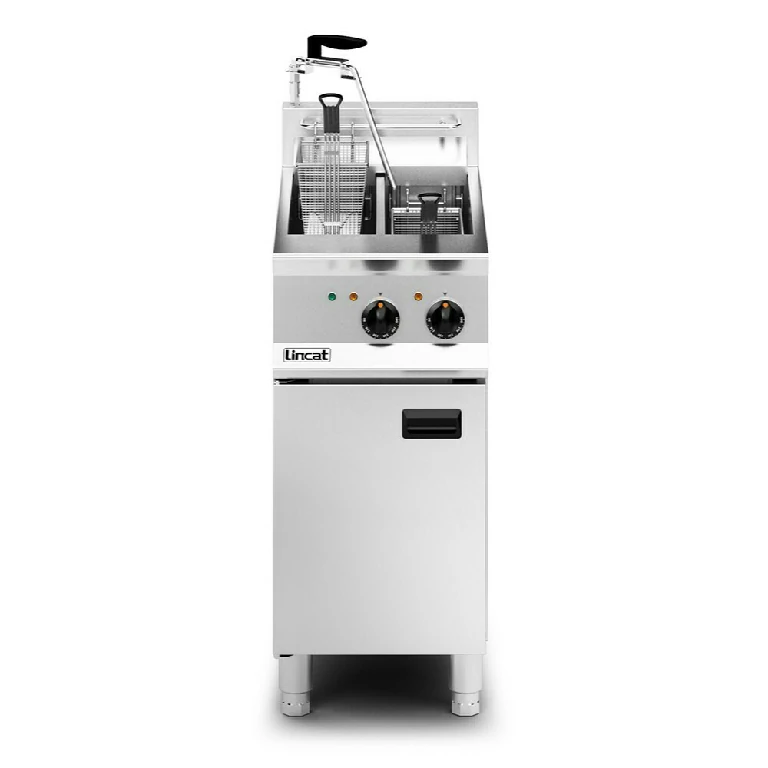 Lincat Opus 800 Electric Free-standing Twin Tank Fryer with Pumped Filtration - 2 Baskets - W 400 mm - 14.0 kW